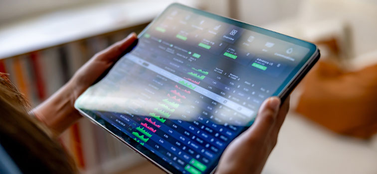 Hands holding an ipad