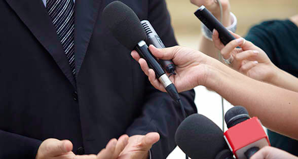 A press conference with journalists