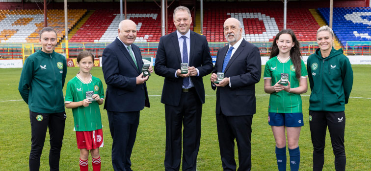 Central Bank of Ireland launches €15 silver proof coin to celebrate the Ireland Women’s National Football Team